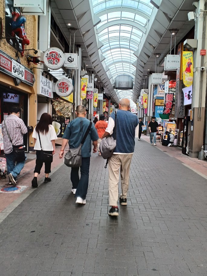 利用者さん企画レクリエーション 大山ハッピーロード散策